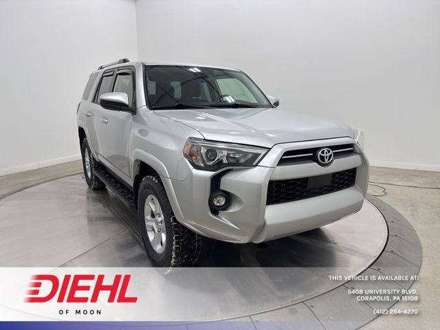 2022 Toyota 4Runner SR5