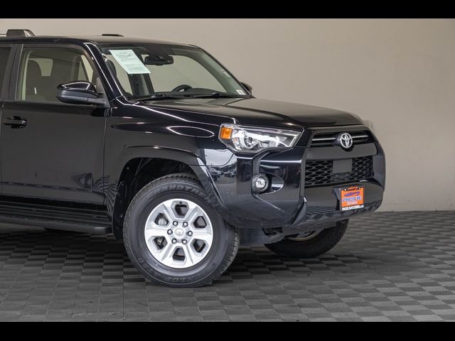 2022 Toyota 4Runner SR5