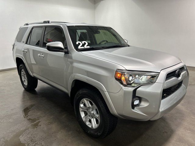 2022 Toyota 4Runner SR5