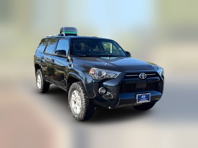 2022 Toyota 4Runner SR5