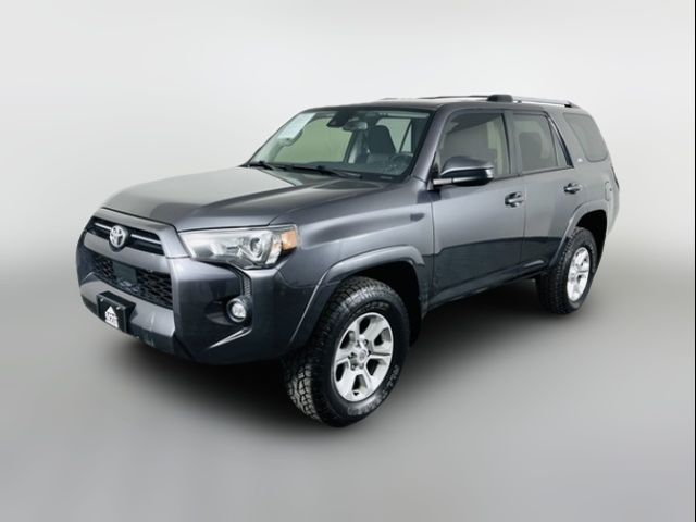 2022 Toyota 4Runner SR5