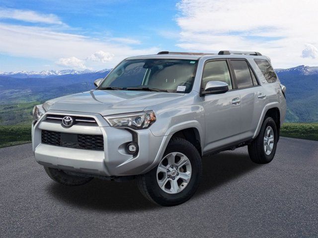 2022 Toyota 4Runner SR5