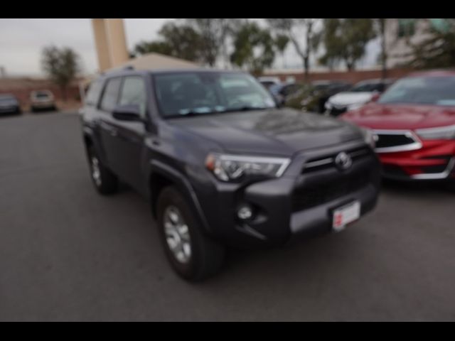 2022 Toyota 4Runner SR5