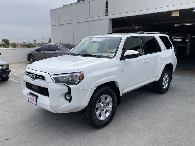 2022 Toyota 4Runner SR5