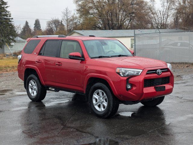 2022 Toyota 4Runner SR5