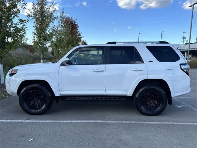 2022 Toyota 4Runner SR5