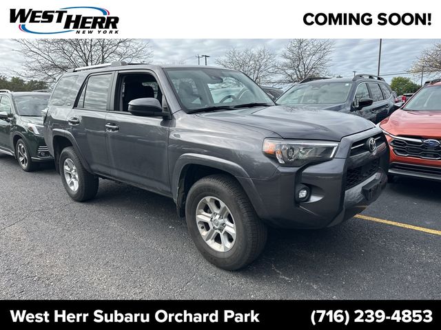 2022 Toyota 4Runner SR5