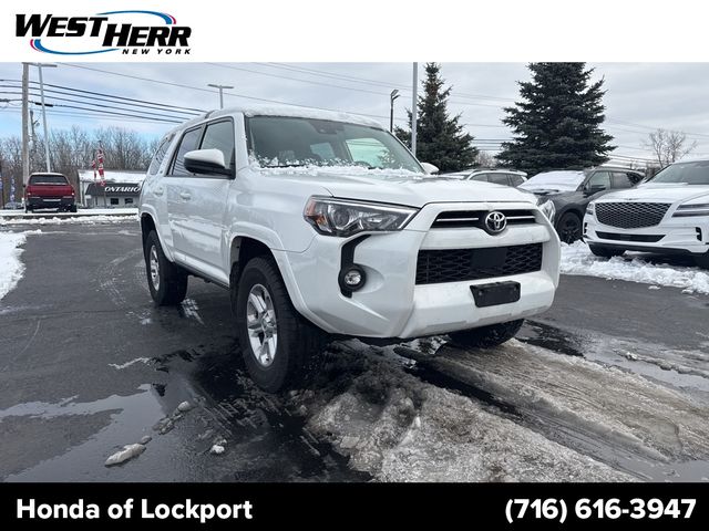 2022 Toyota 4Runner SR5