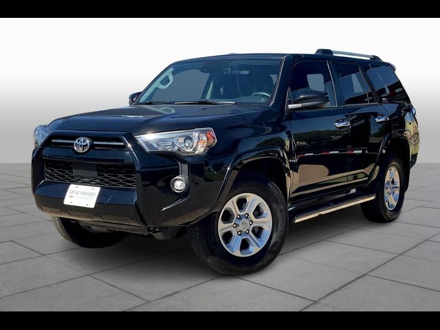 2022 Toyota 4Runner SR5