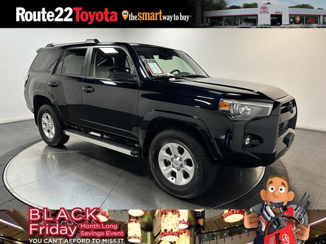 2022 Toyota 4Runner SR5