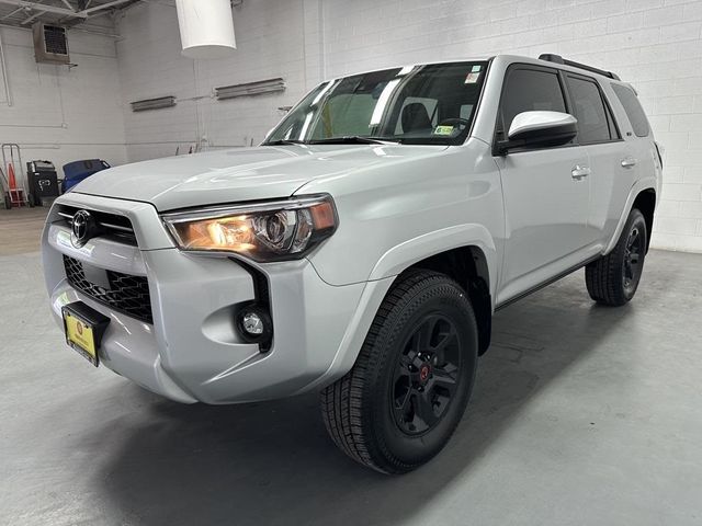 2022 Toyota 4Runner SR5