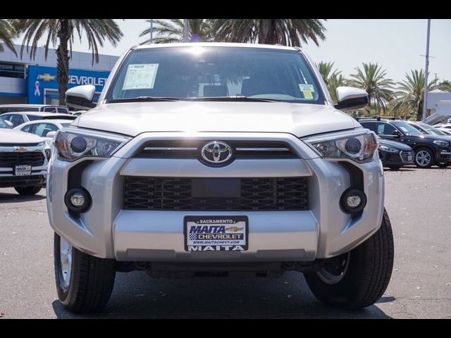 2022 Toyota 4Runner SR5