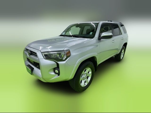 2022 Toyota 4Runner SR5