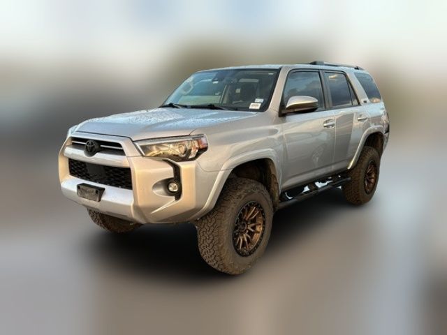 2022 Toyota 4Runner SR5