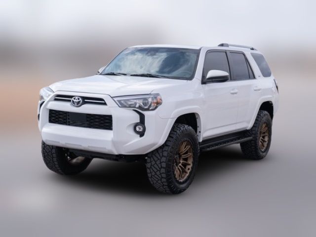 2022 Toyota 4Runner SR5