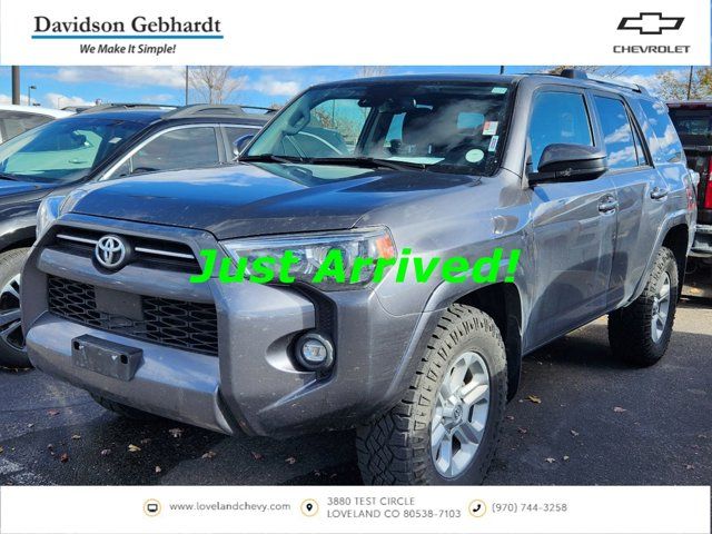 2022 Toyota 4Runner SR5