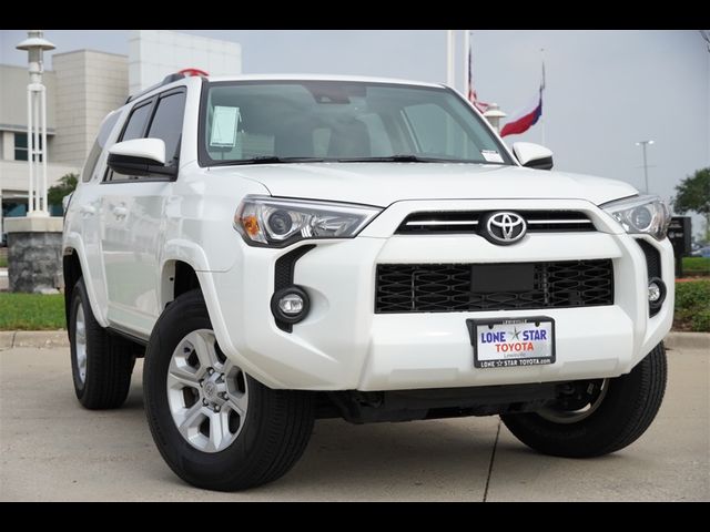 2022 Toyota 4Runner SR5