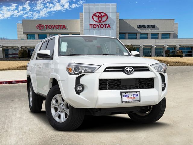 2022 Toyota 4Runner SR5