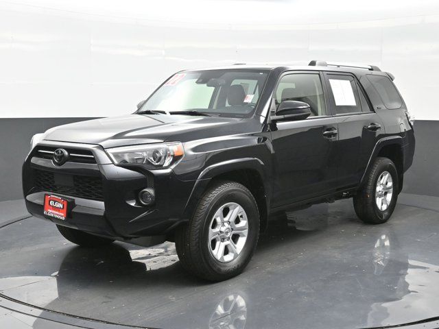 2022 Toyota 4Runner SR5