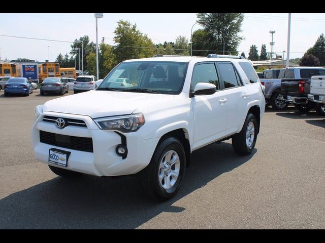 2022 Toyota 4Runner SR5