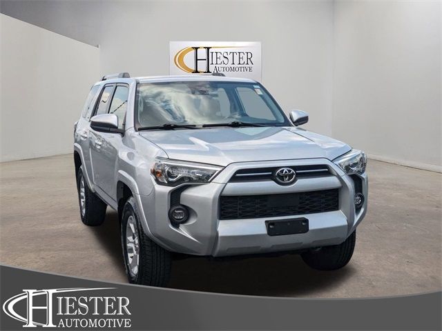 2022 Toyota 4Runner SR5