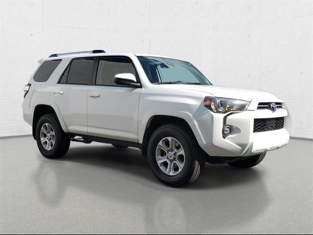 2022 Toyota 4Runner SR5