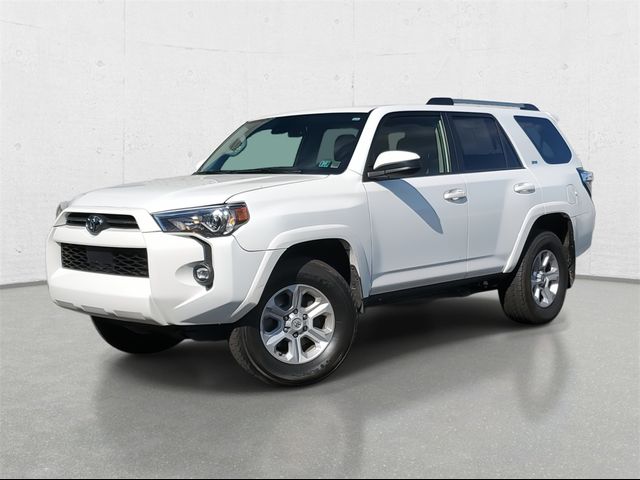 2022 Toyota 4Runner SR5