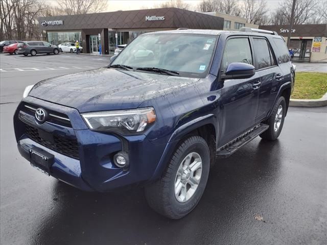 2022 Toyota 4Runner SR5