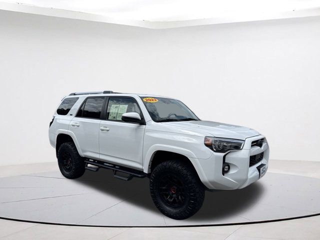 2022 Toyota 4Runner SR5