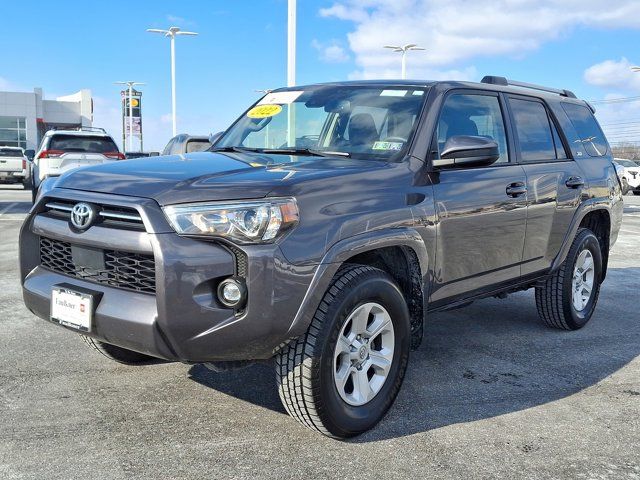 2022 Toyota 4Runner SR5