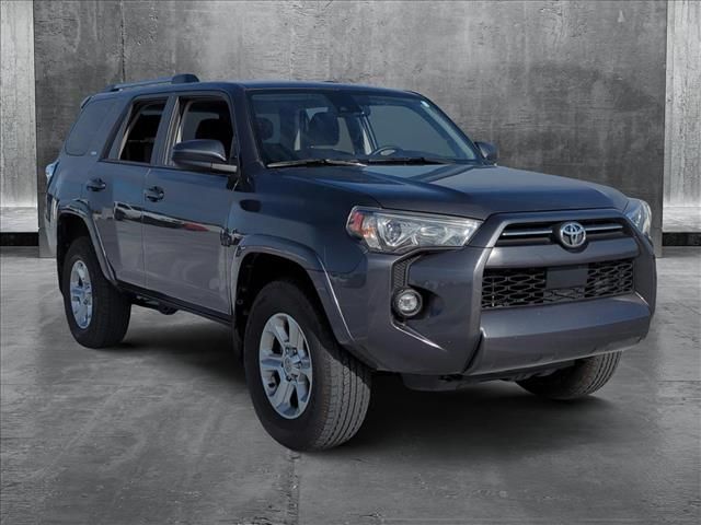 2022 Toyota 4Runner SR5