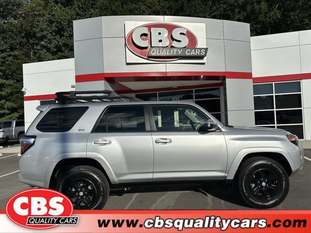 2022 Toyota 4Runner SR5