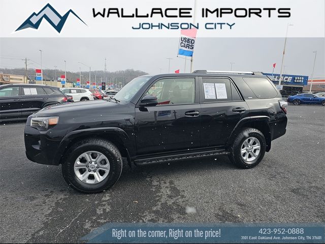 2022 Toyota 4Runner SR5