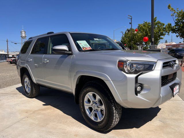 2022 Toyota 4Runner SR5