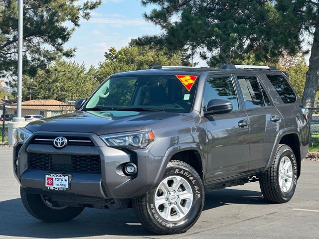 2022 Toyota 4Runner SR5