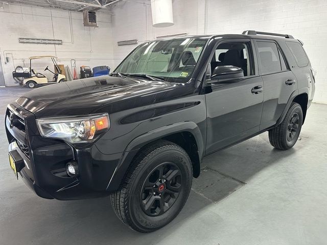 2022 Toyota 4Runner SR5