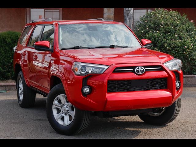 2022 Toyota 4Runner SR5