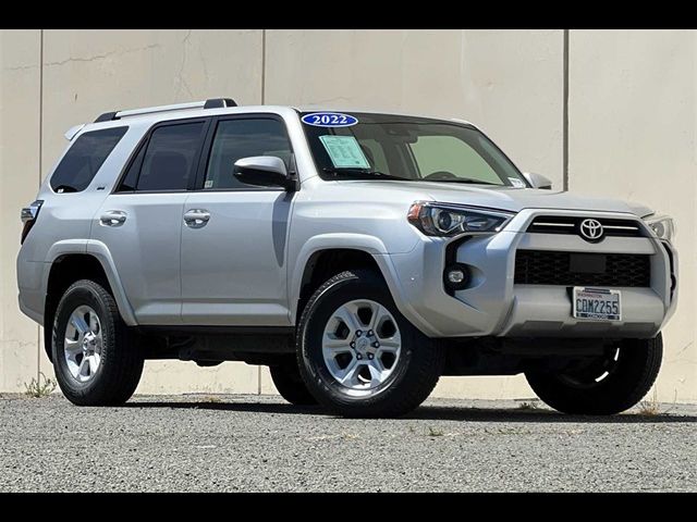 2022 Toyota 4Runner SR5