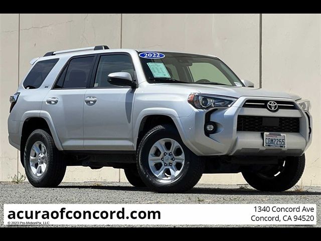 2022 Toyota 4Runner SR5