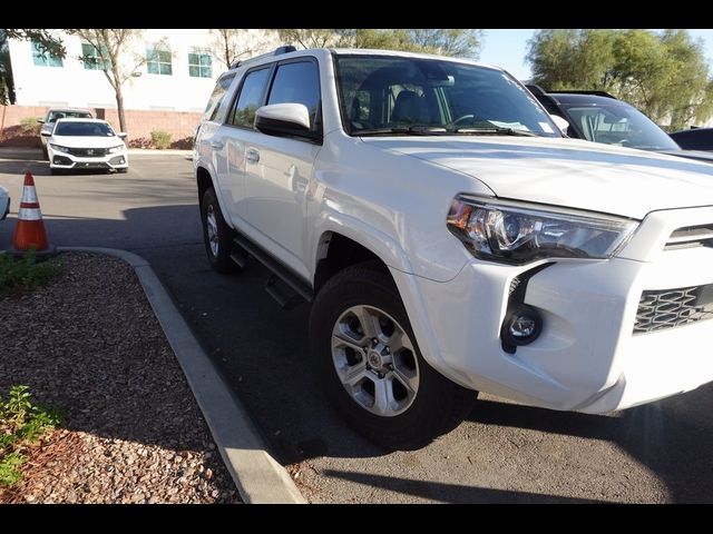 2022 Toyota 4Runner SR5