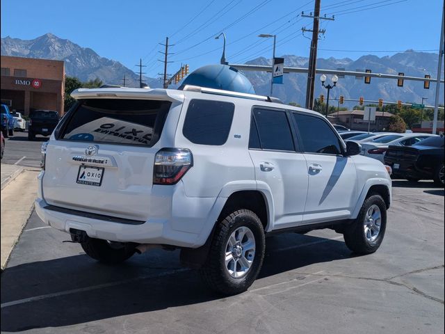 2022 Toyota 4Runner SR5