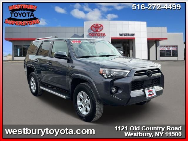 2022 Toyota 4Runner SR5