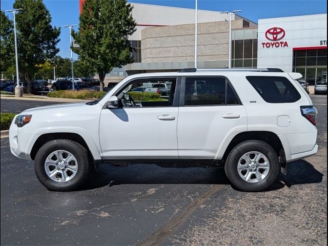 2022 Toyota 4Runner SR5