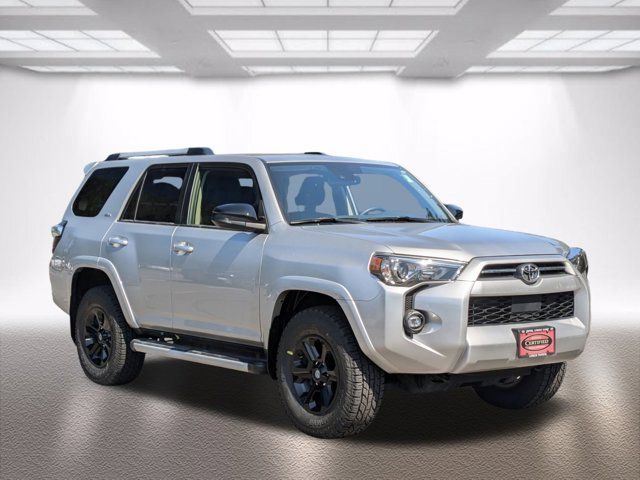 2022 Toyota 4Runner SR5