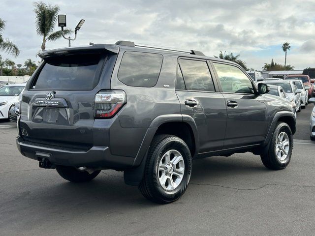 2022 Toyota 4Runner SR5