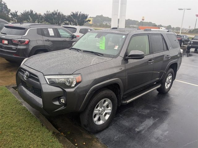 2022 Toyota 4Runner SR5