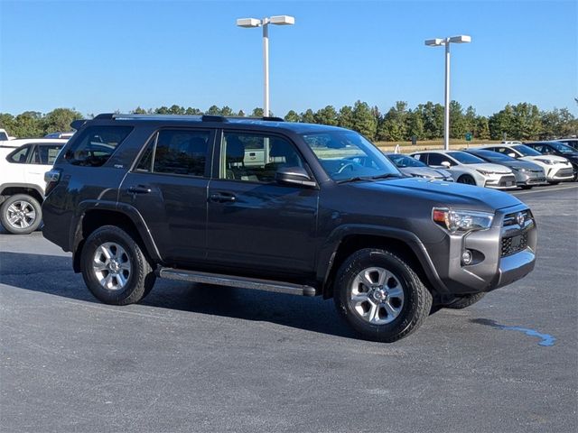 2022 Toyota 4Runner SR5