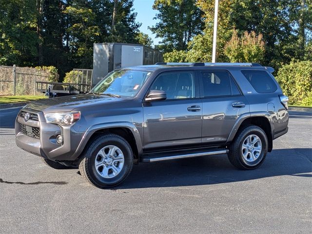 2022 Toyota 4Runner SR5