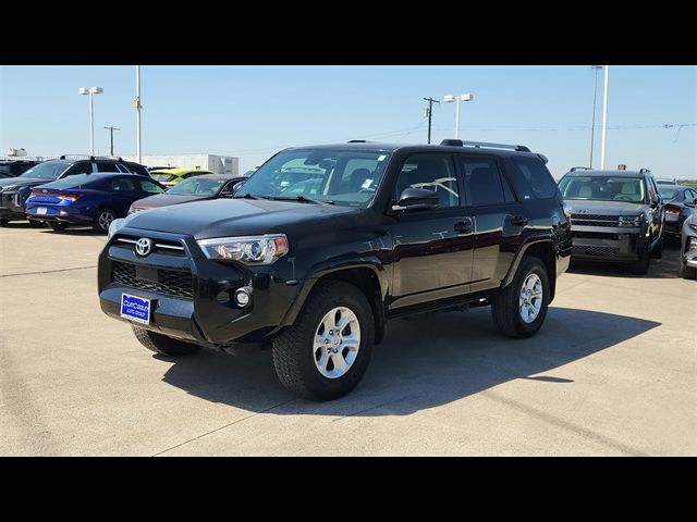 2022 Toyota 4Runner SR5