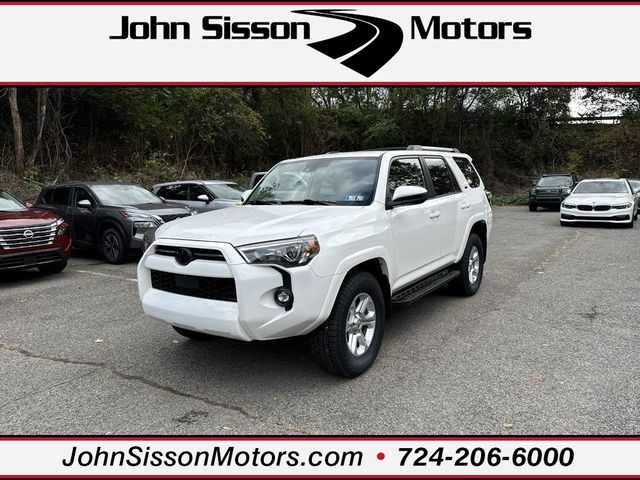 2022 Toyota 4Runner SR5